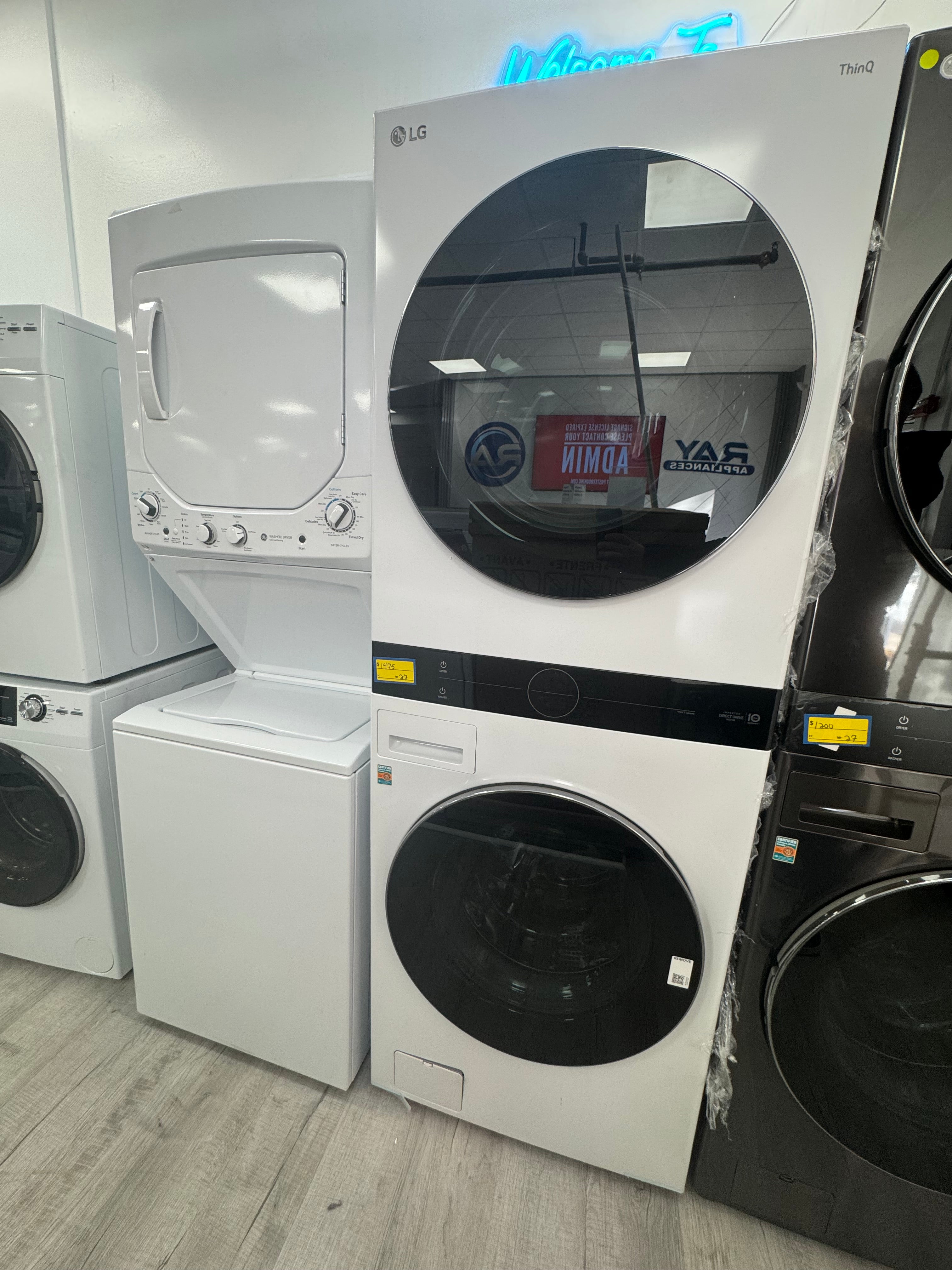 LG
WashTower Stacked SMART Laundry Center 4.5 Cu.Ft. Front Load Washer &amp; 7.4 Cu.Ft. Electric Dryer in White w/ Steam
